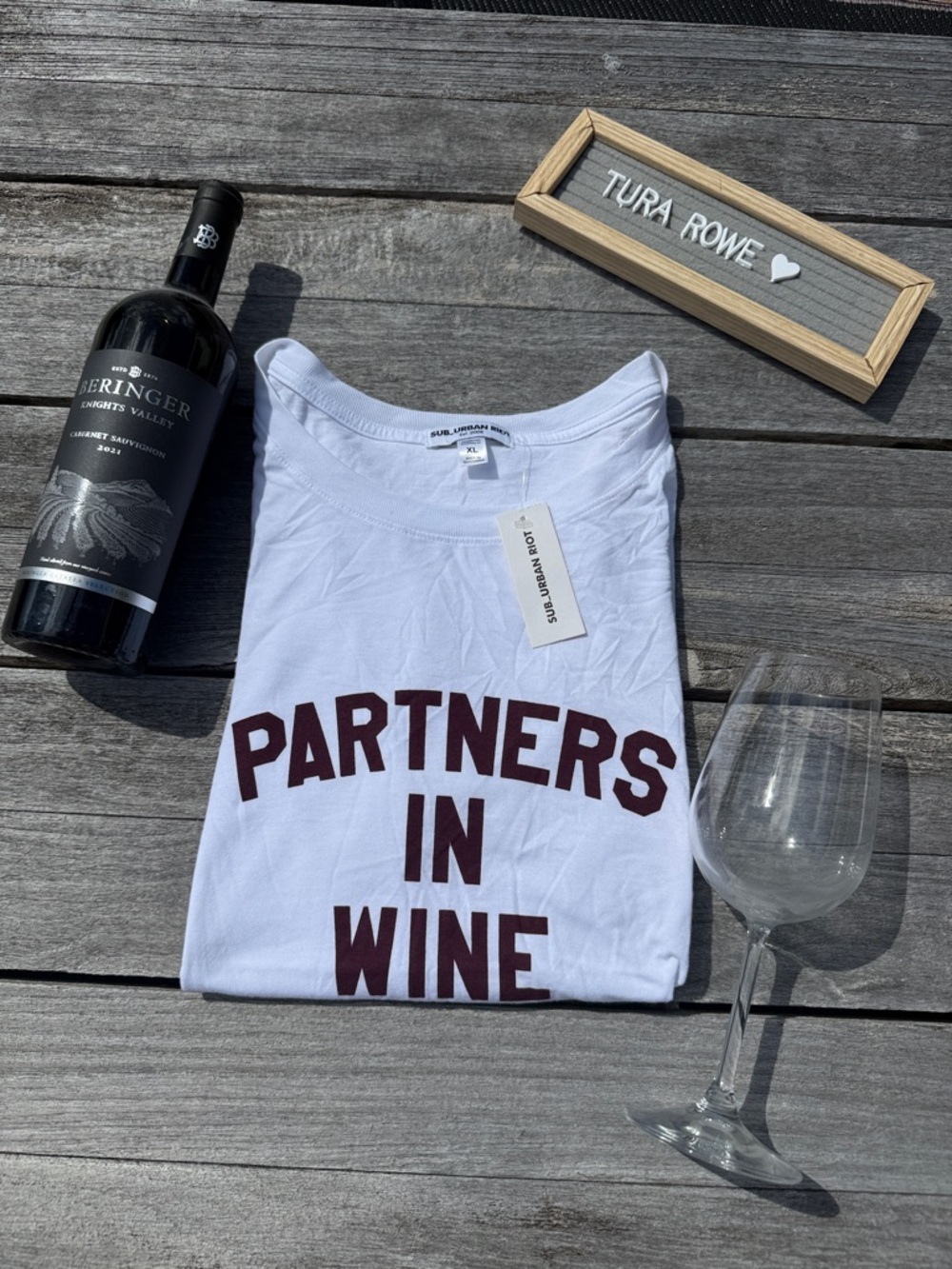 Suburban Riot “Partners in Wine” Graphic Tee White Size XL NWT Casual Chic 🍷